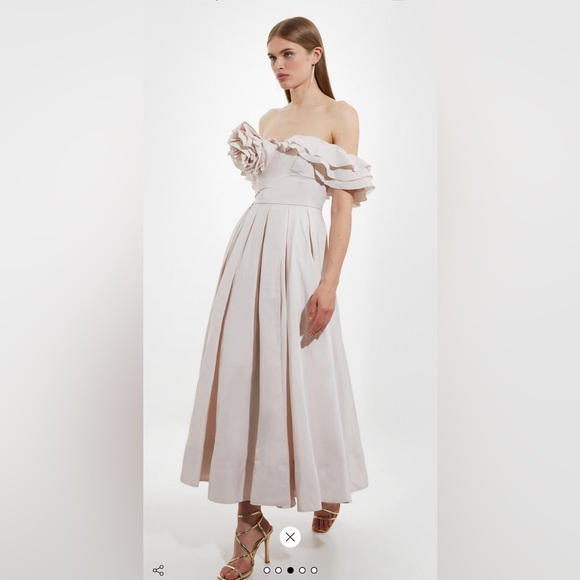 worn only once, in excellent condition,   After dry cleaned - Picture 5 of 7